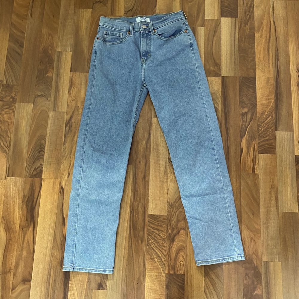 Light Wash Straight 90’s Loose Jeans